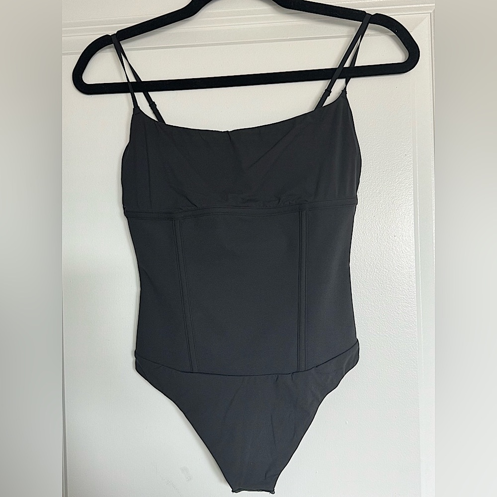 Skims Fits Everybody Corset Cami Bodysuit